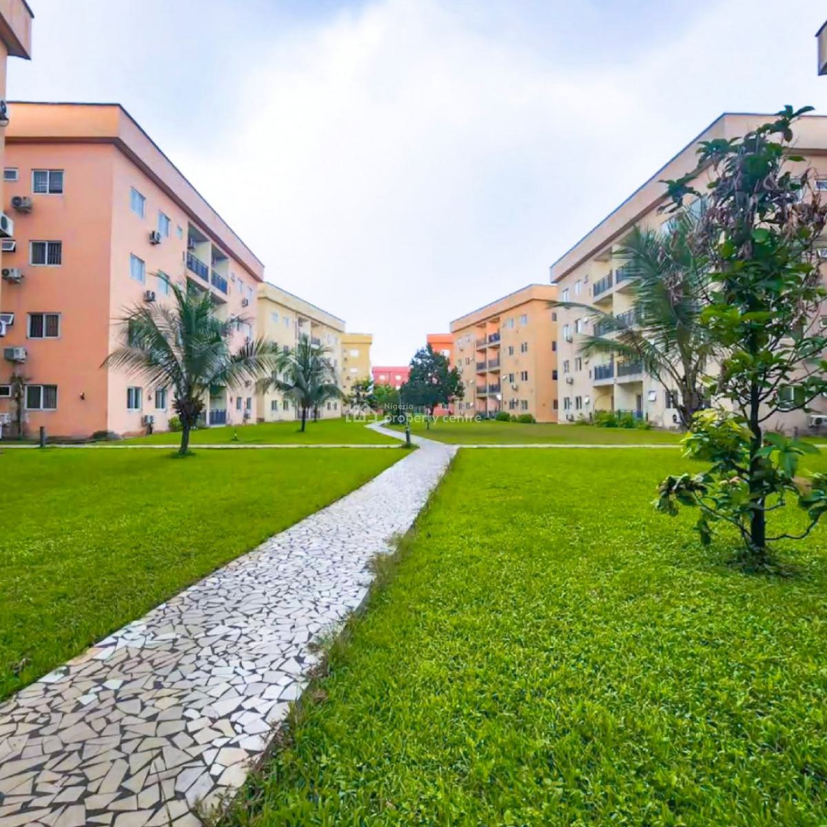 Furnished 3 Bedroom Apartment in an Estate with 24hrs Light, Peter Odili Road, Golf Estate, Trans Amadi, Port Harcourt, Rivers, Flat / Apartment for Rent