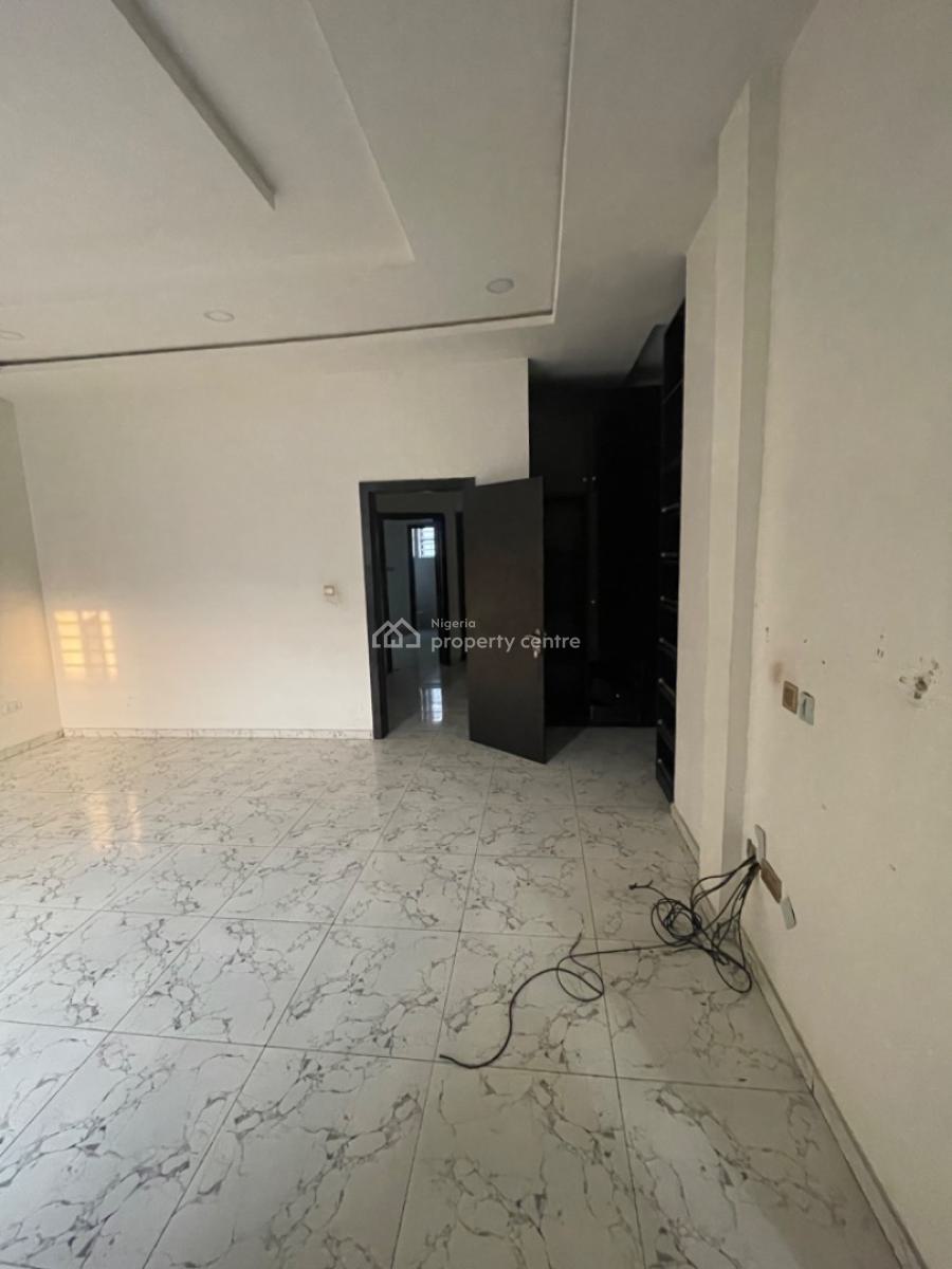 Exquisite 4-bedroom Terrace Home, Emcel Court, Orchid Road, Ikota, Lekki, Lagos, Terraced Duplex for Rent
