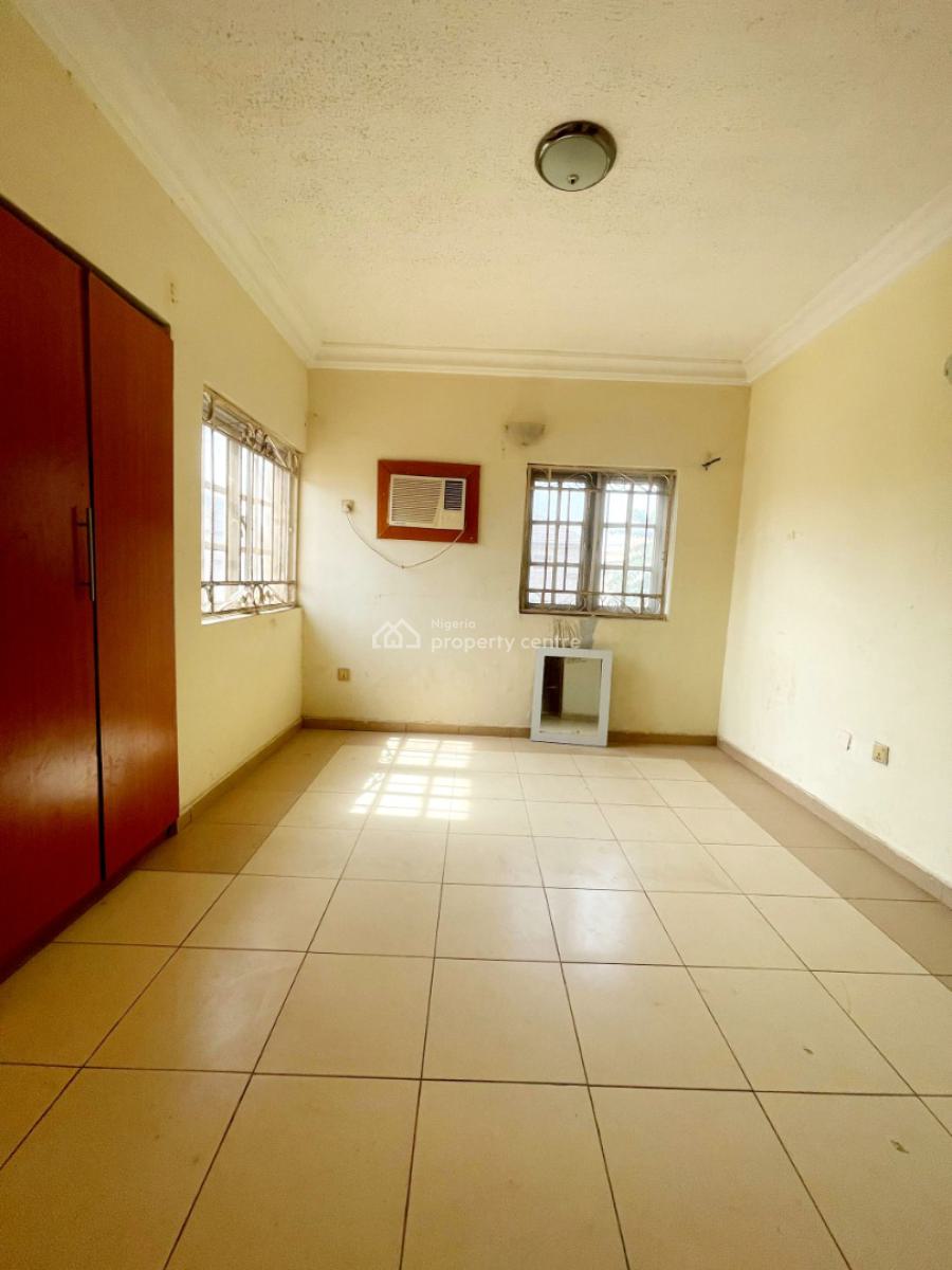 Lovely 2 Bedroom Flat, Stella Maris School, Durumi, Abuja, Flat / Apartment for Rent