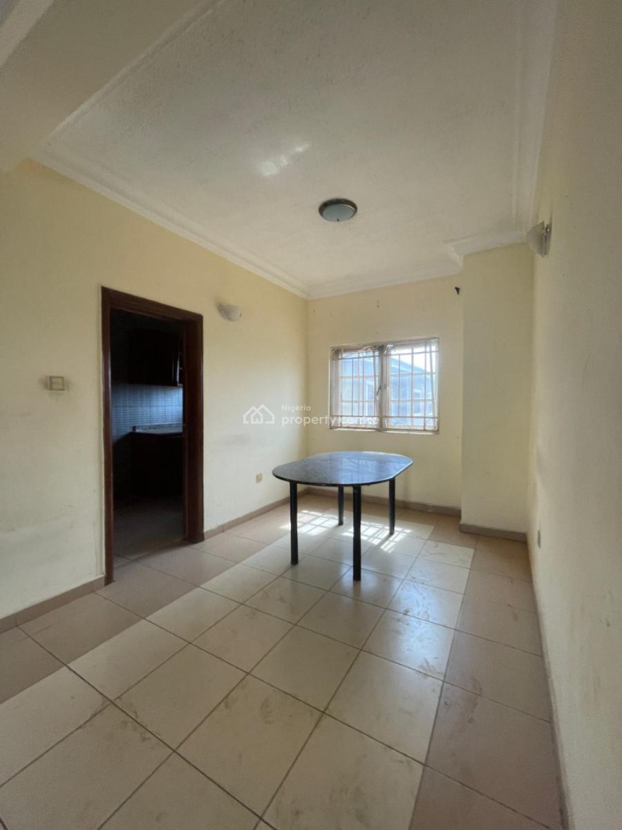 Lovely 2 Bedroom Flat, Stella Maris School, Durumi, Abuja, Flat / Apartment for Rent