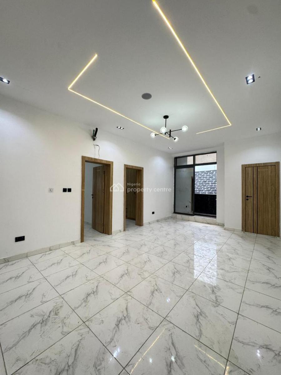 Exquisite 2 Bedroom Apartment with Pool Gym, Ologolo, Lekki Phase 1, Lekki, Lagos, Flat / Apartment for Sale