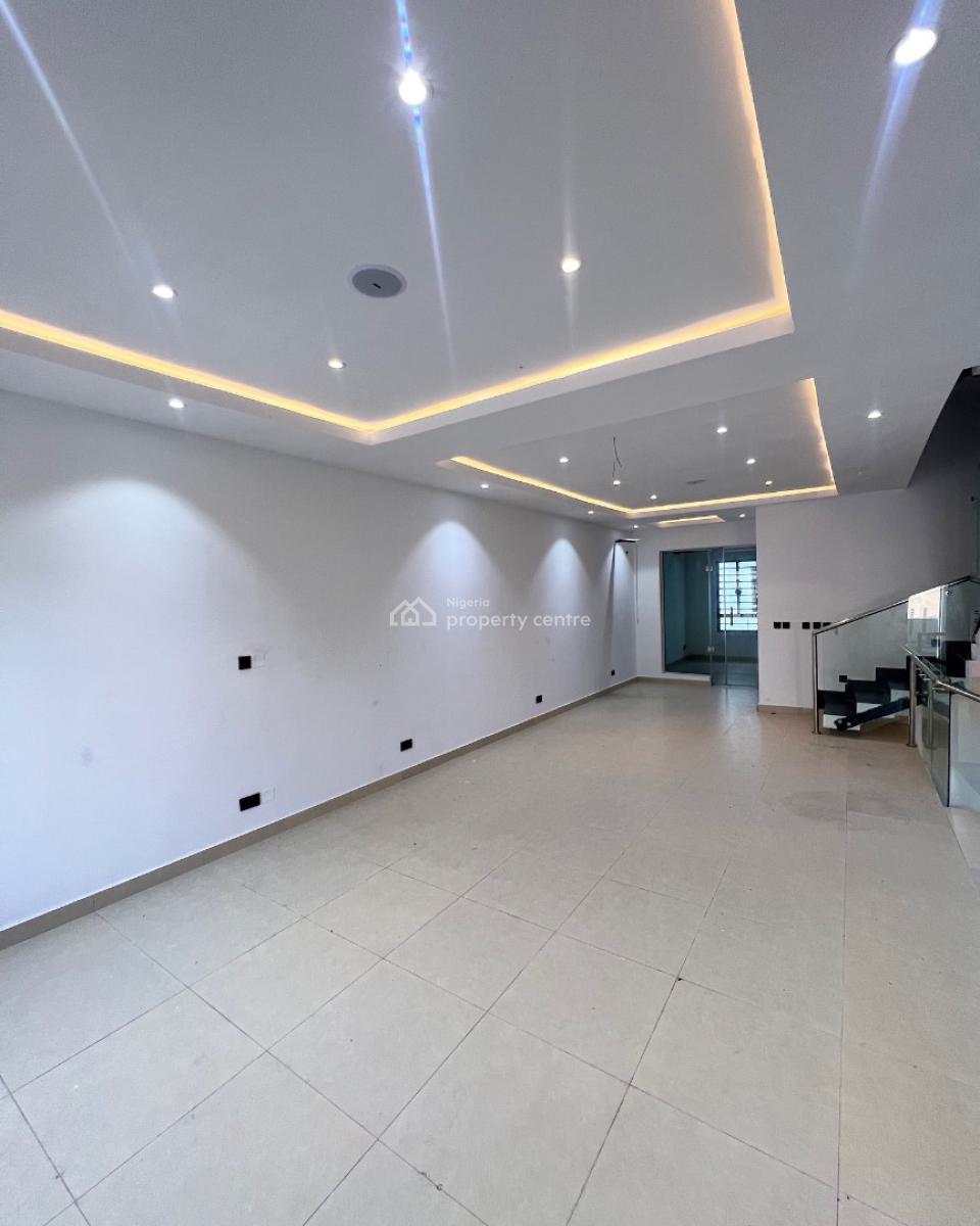 Specious 3 Bedrooms Semi Detached Duplex with Bq and Rooftop, Victoria Island (vi), Lagos, Semi-detached Duplex for Rent