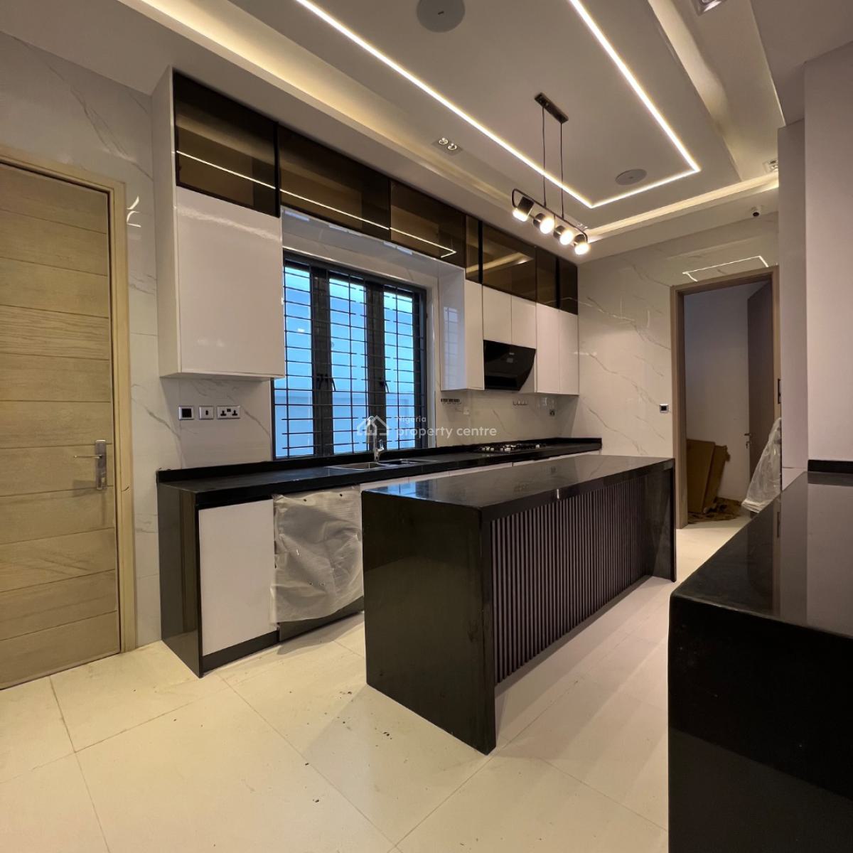 5 Bedroom with Bq, Lekki Phase 1, Lekki, Lagos, Detached Duplex for Sale