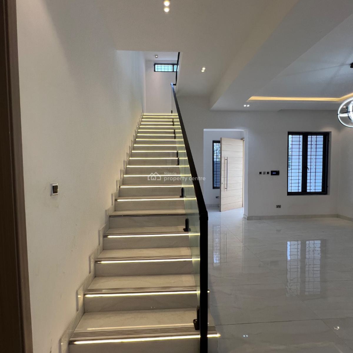 5 Bedroom with Bq, Lekki Phase 1, Lekki, Lagos, Detached Duplex for Sale