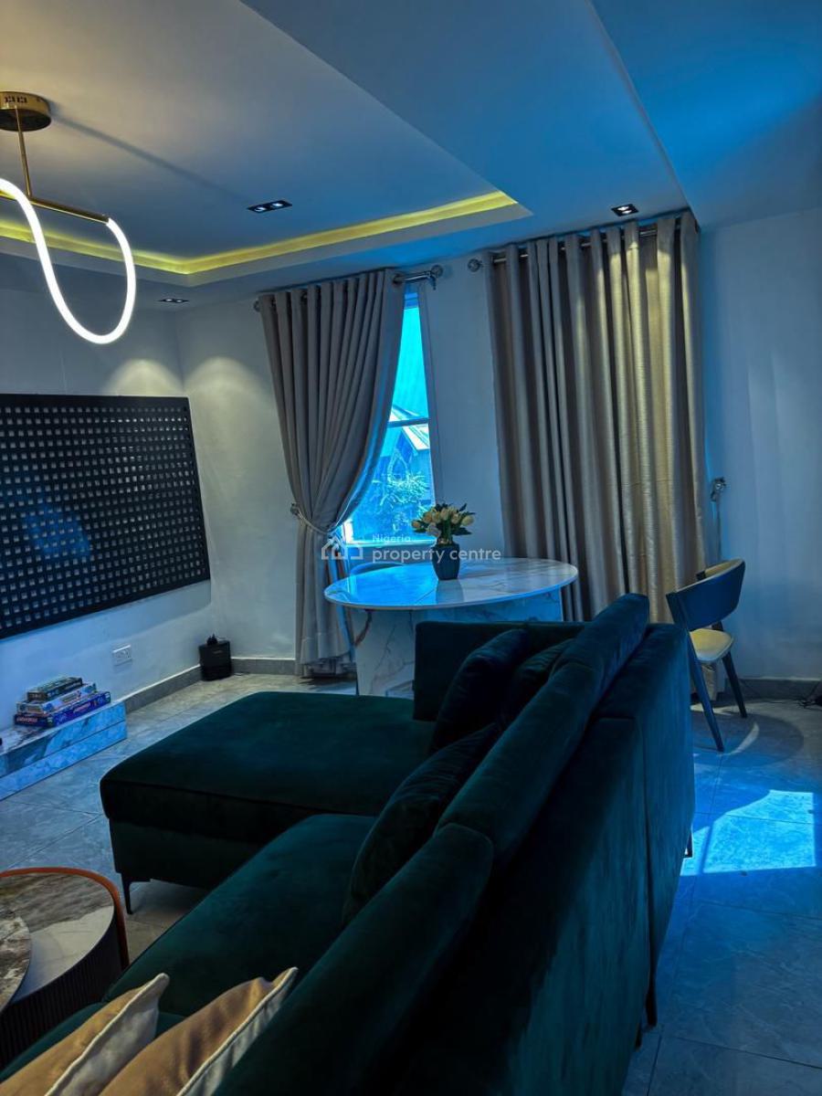 Luxury 2 Bedroom Apartment, Lekki Phase 1, Lekki, Lagos, Flat / Apartment for Rent