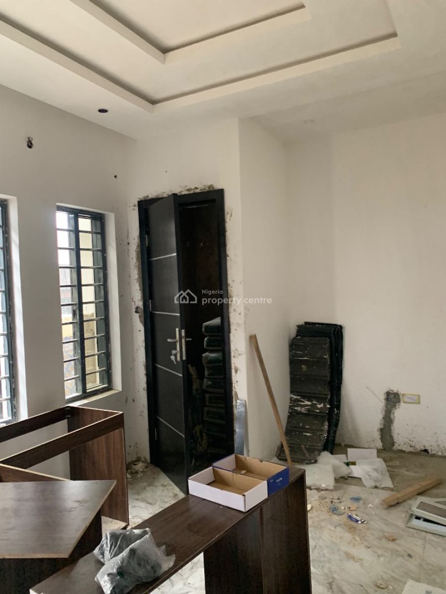 Executive Standard Spacious Mini Flat, Gbagada, Lagos, Mini Flat (room and Parlour) for Rent