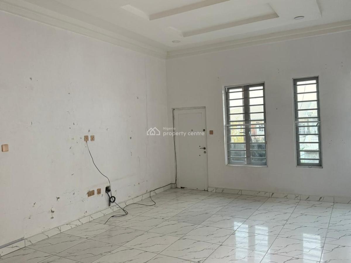 Distress Sale, 4 Bedroom Semi Detached Duplex with Bq, Orchid Road, Lekki, Lagos, Semi-detached Duplex for Sale