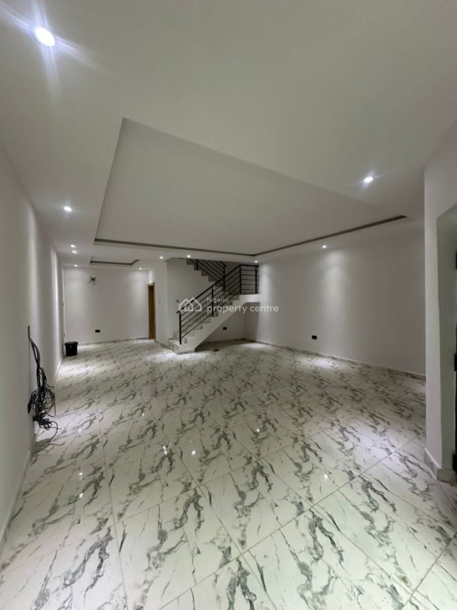 Newly Built & Serviced 4 Bedroom Duplex + Bq, Lekki, Lekki Phase 1, Lekki, Lagos, Terraced Duplex for Rent