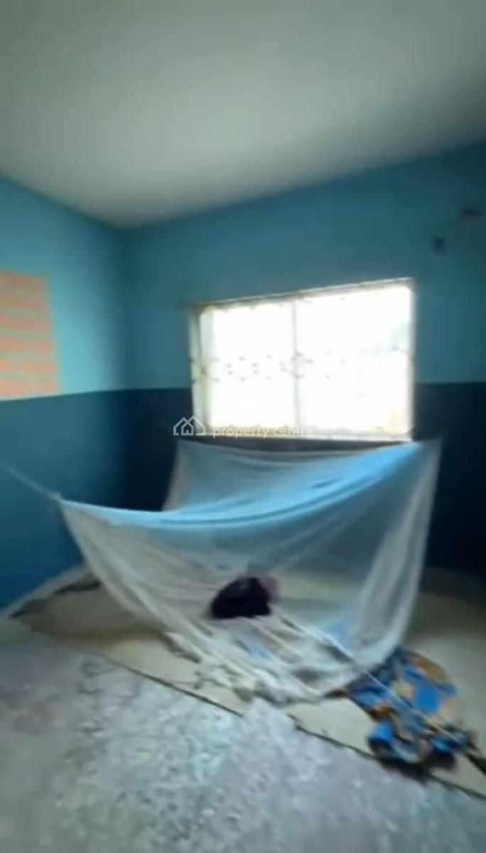 Lovely 3 Bedroom Flat, Ogudu Central, Ogudu, Lagos, Flat / Apartment for Rent