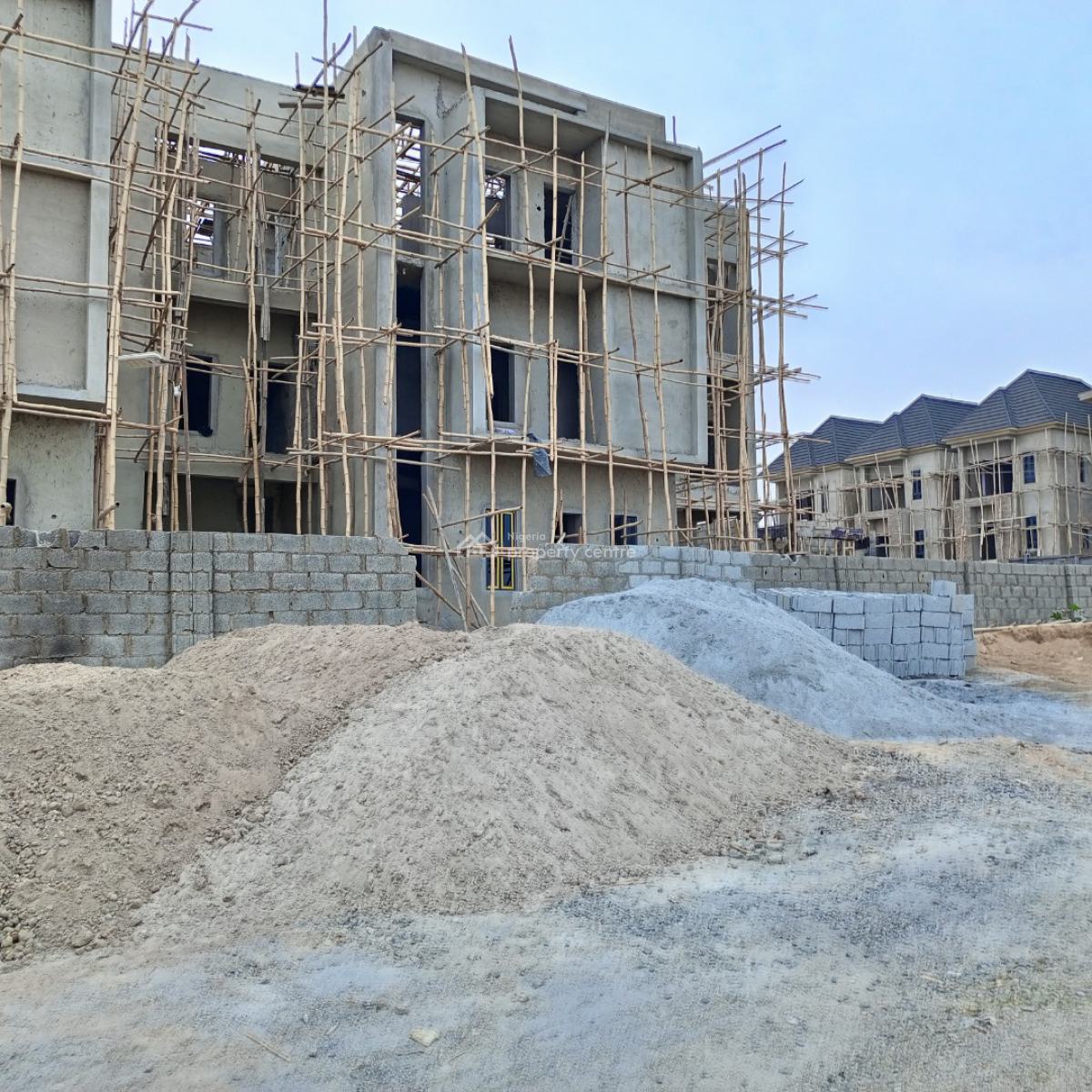 Massive 5bd Terrace with Bq, Jahi, Abuja, Terraced Duplex for Sale