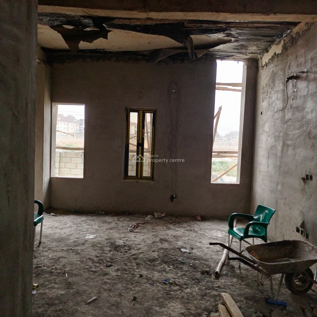 Massive 5bd Terrace with Bq, Jahi, Abuja, Terraced Duplex for Sale