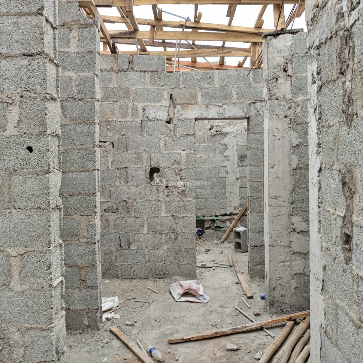 Massive 5bd Terrace with Bq, Jahi, Abuja, Terraced Duplex for Sale