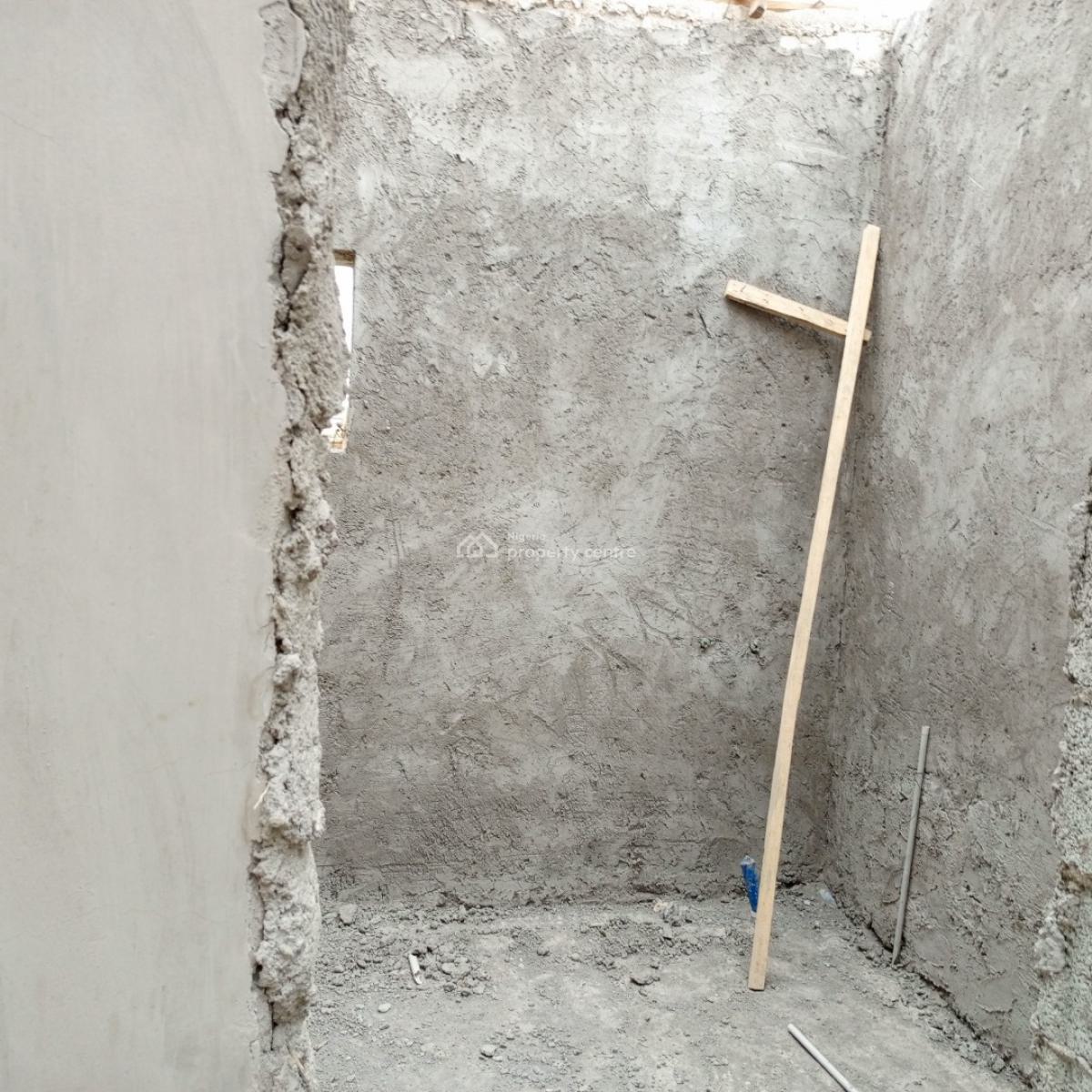 Massive 5bd Terrace with Bq, Jahi, Abuja, Terraced Duplex for Sale