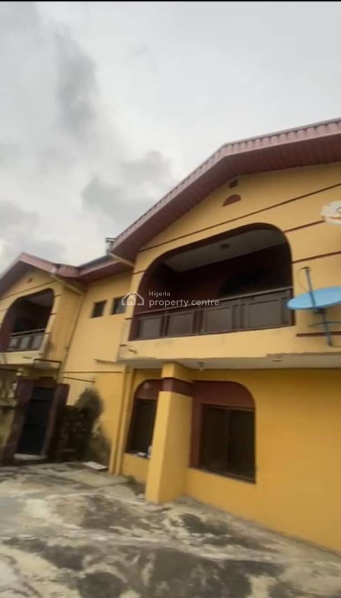 Demolishable Duplex, Gbagada Phase 1, Gbagada, Lagos, Detached Duplex for Sale