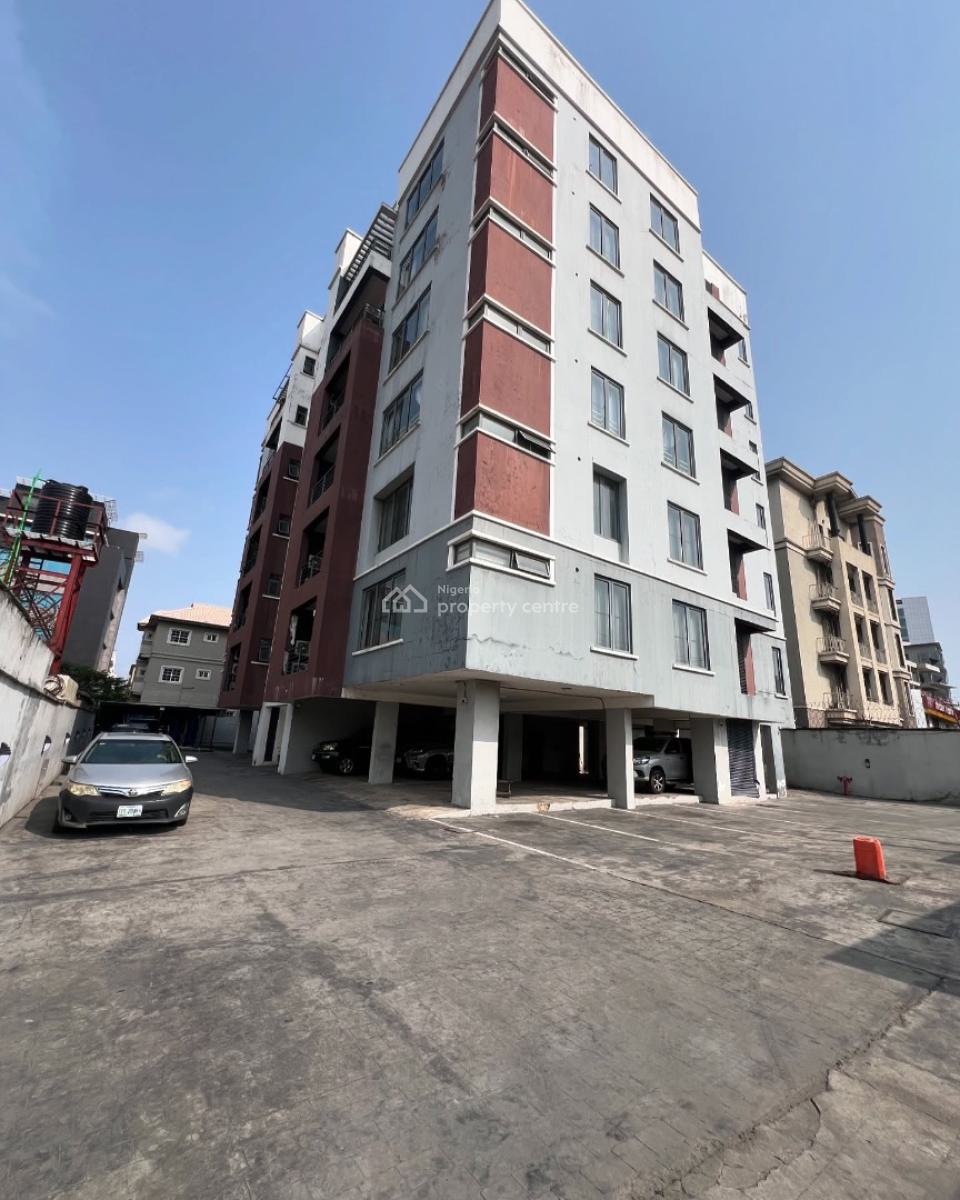 Fully Serviced 3 Bedroom Apartment with Bq, Victoria Island (vi), Lagos, Flat / Apartment for Rent