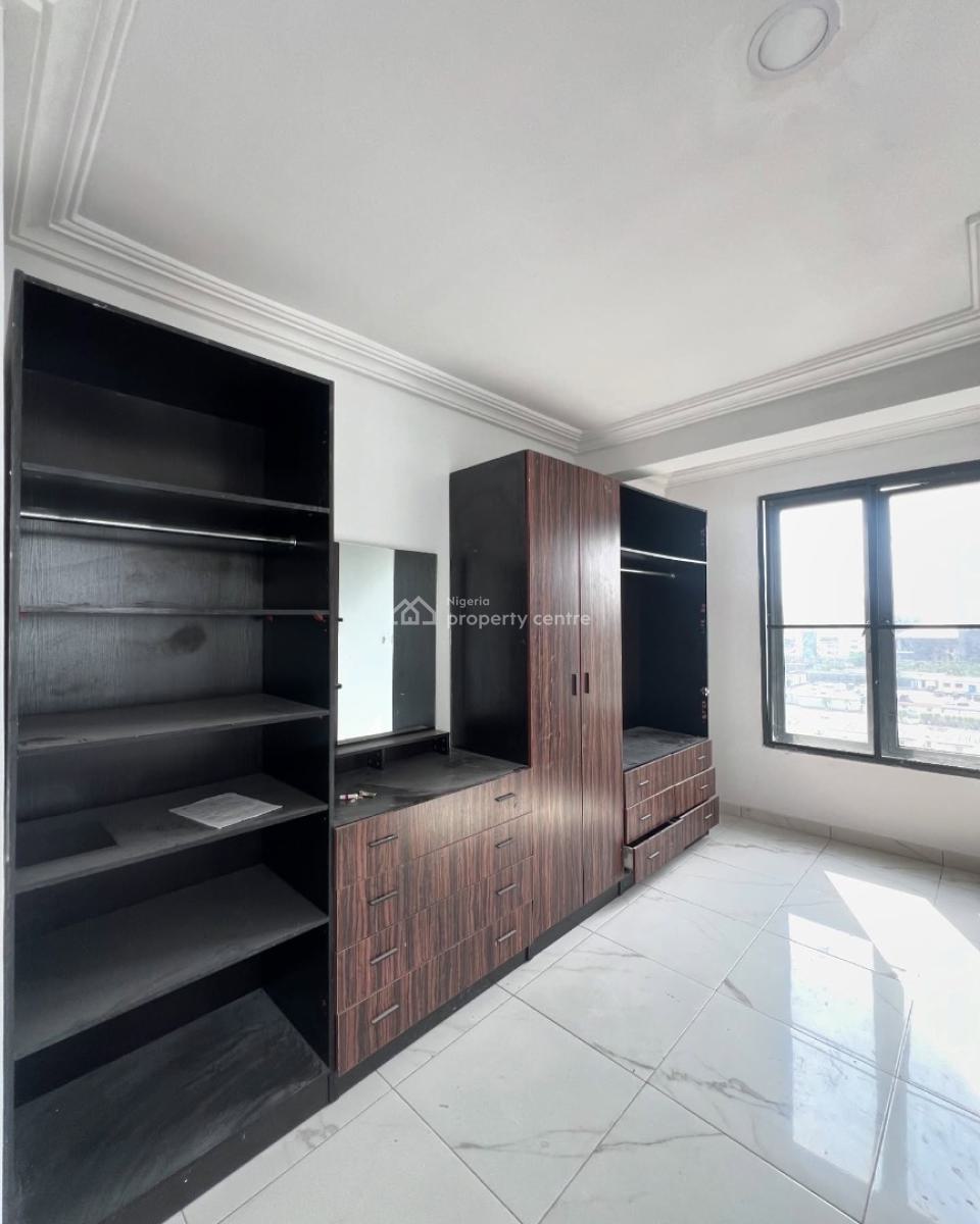 Fully Serviced 3 Bedroom Apartment with Bq, Victoria Island (vi), Lagos, Flat / Apartment for Rent