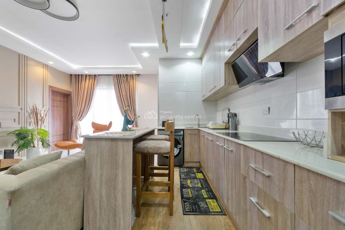 Lovely 2 Bedroom Apartment with Modern Features, Periwinkle Estate, Lekki Phase 1, Lekki, Lagos, Flat / Apartment for Rent