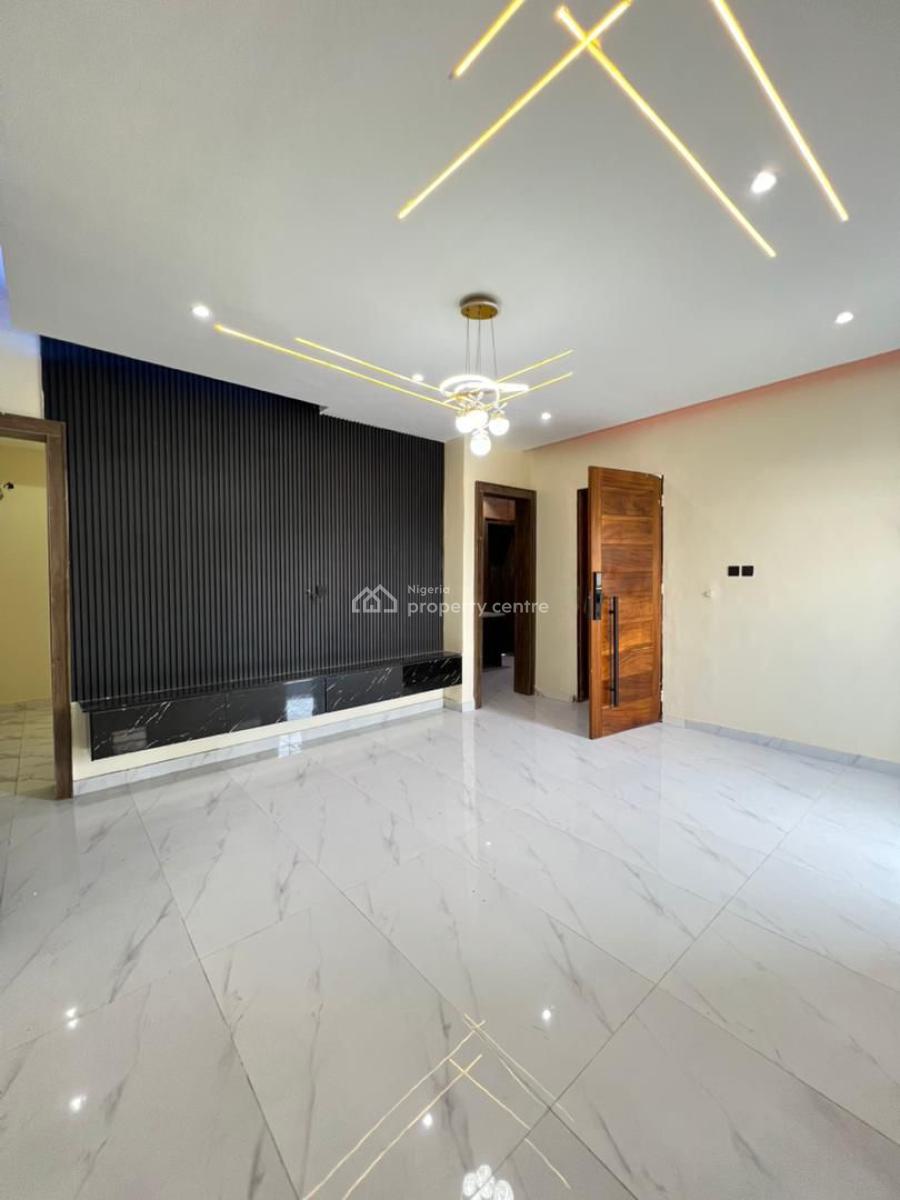 Exquisitely Furnished 3 Bedroom Apartment with Elevator, Lekki Phase 1, Lekki, Lagos, Flat / Apartment for Sale