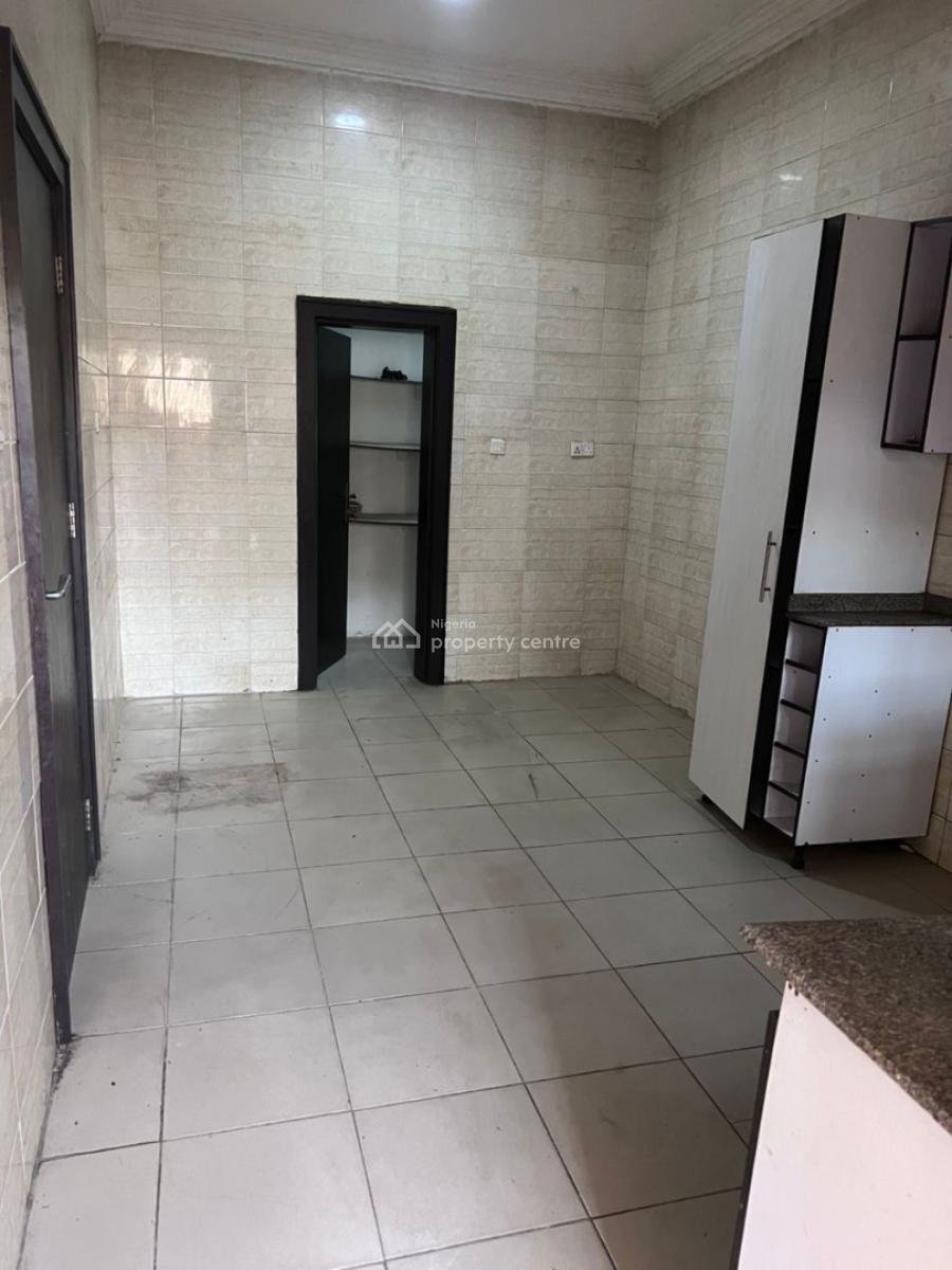 Nicely Built 4 Bedroom Terraced Duplex with a Room Bq in a Sweet Location, Wuye, Abuja, Terraced Duplex for Rent