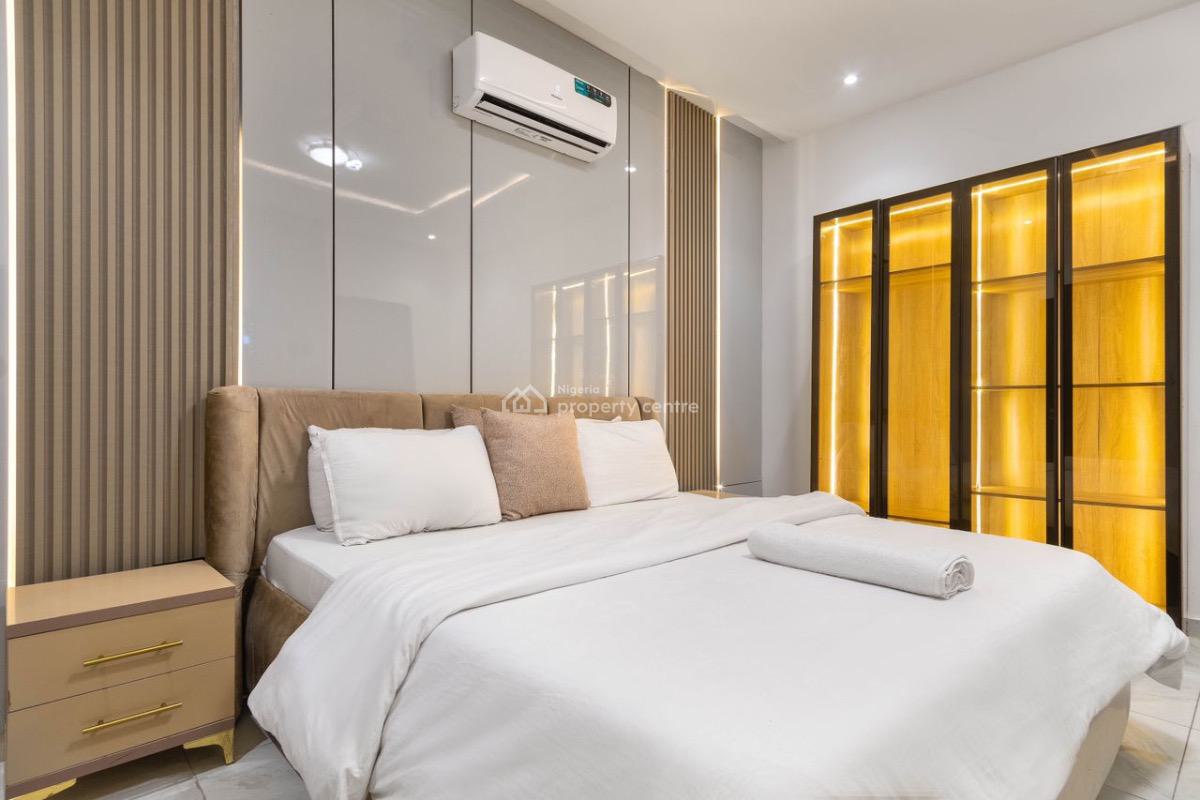 Luxury 2 Bedroom Apartment, Lekki Phase 1, Lekki, Lagos, Flat / Apartment Short Let