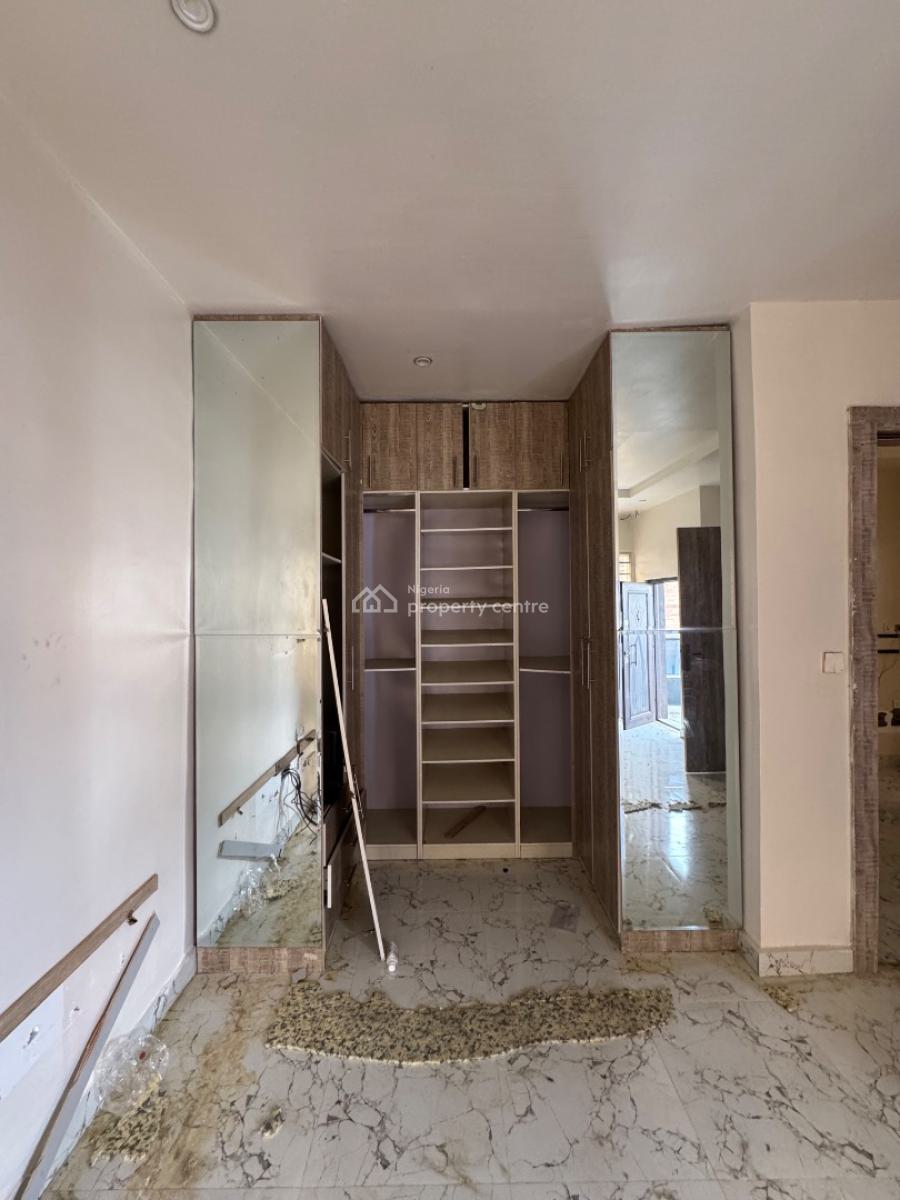 4 𝐁𝐄𝐃𝐑𝐎𝐎𝐌 𝐒𝐄𝐌𝐈 𝐃𝐄𝐓𝐀𝐂𝐇𝐄𝐃 𝐃𝐔𝐏𝐋𝐄𝐗, Orchid, Lekki Phase 2, Lekki, Lagos, Semi-detached Duplex for Rent