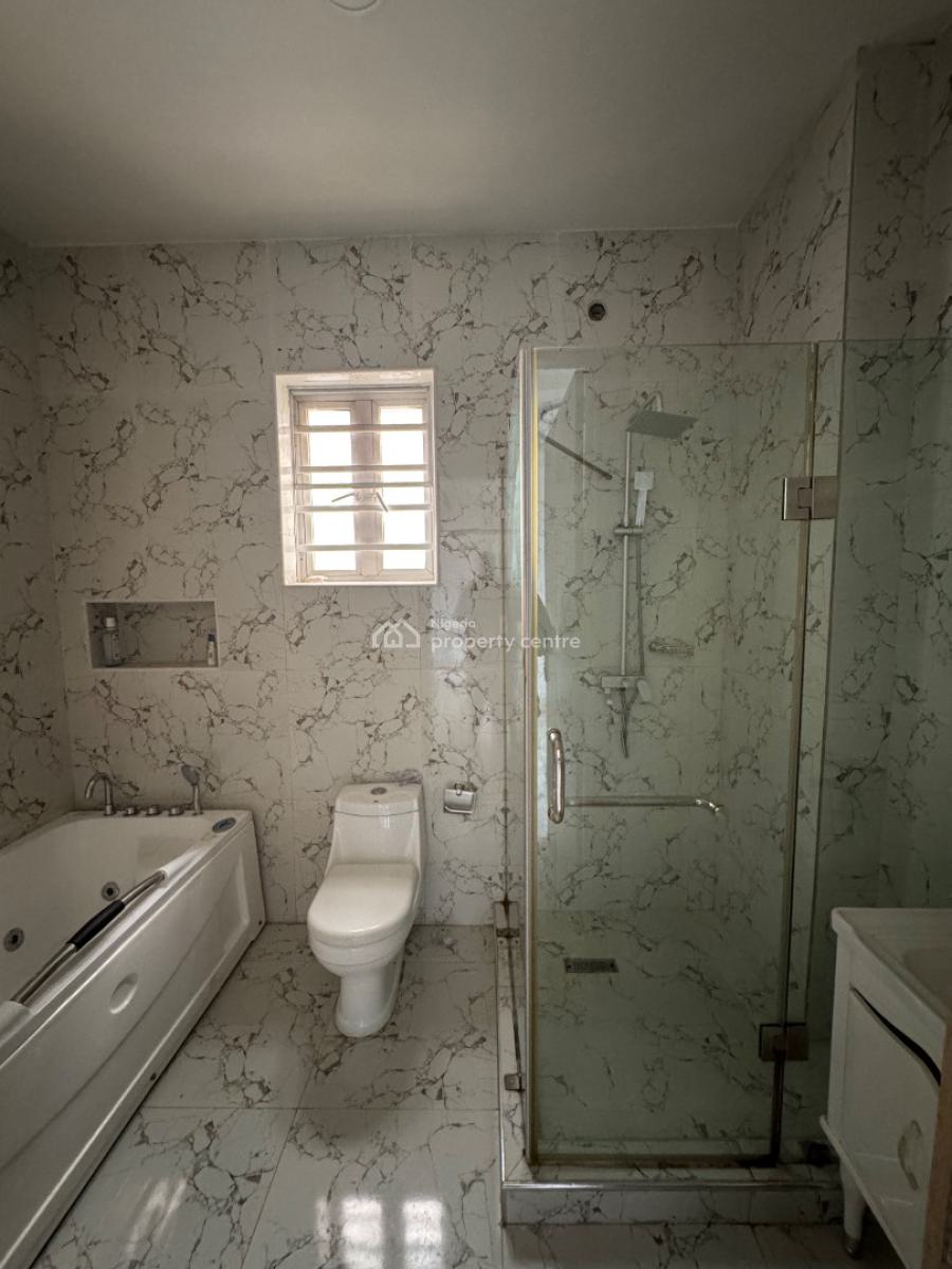 4 𝐁𝐄𝐃𝐑𝐎𝐎𝐌 𝐒𝐄𝐌𝐈 𝐃𝐄𝐓𝐀𝐂𝐇𝐄𝐃 𝐃𝐔𝐏𝐋𝐄𝐗, Orchid, Lekki Phase 2, Lekki, Lagos, Semi-detached Duplex for Rent