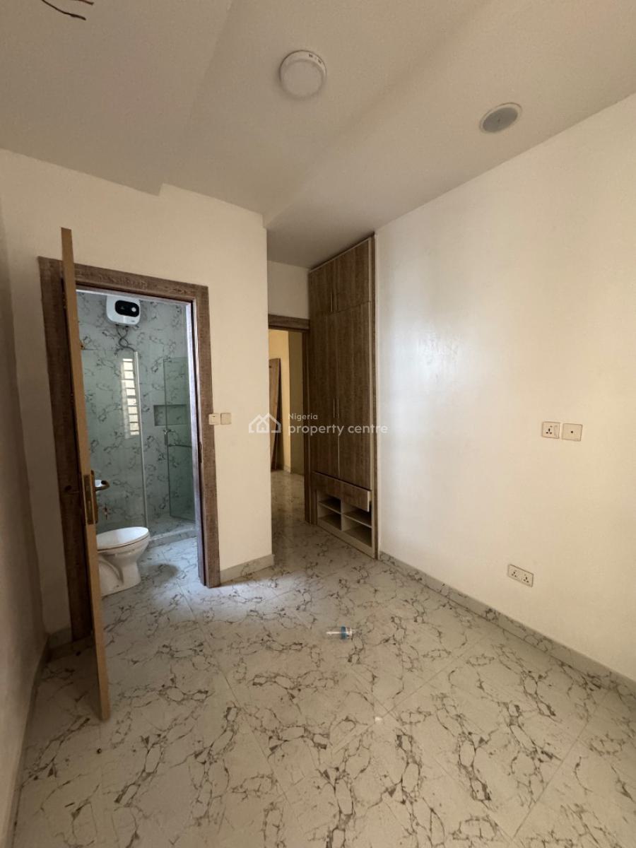 4 𝐁𝐄𝐃𝐑𝐎𝐎𝐌 𝐒𝐄𝐌𝐈 𝐃𝐄𝐓𝐀𝐂𝐇𝐄𝐃 𝐃𝐔𝐏𝐋𝐄𝐗, Orchid, Lekki Phase 2, Lekki, Lagos, Semi-detached Duplex for Rent