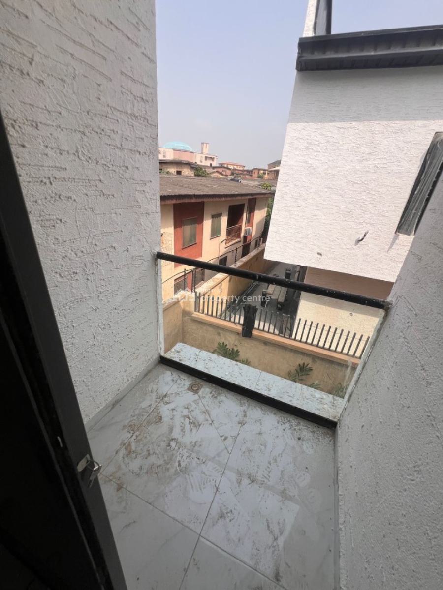 4 Bedroom Duplex with a Bq and a Study, Omole Phase 1, Ikeja, Lagos, Detached Duplex for Sale
