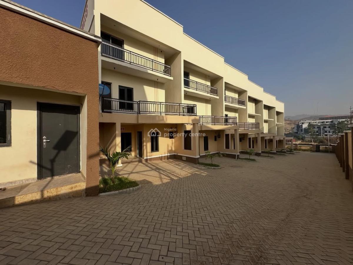 Elegant 4bedroom Terrace Duplex with 2 Living Rooms and a Bq, Katampe, Abuja, Terraced Duplex for Sale