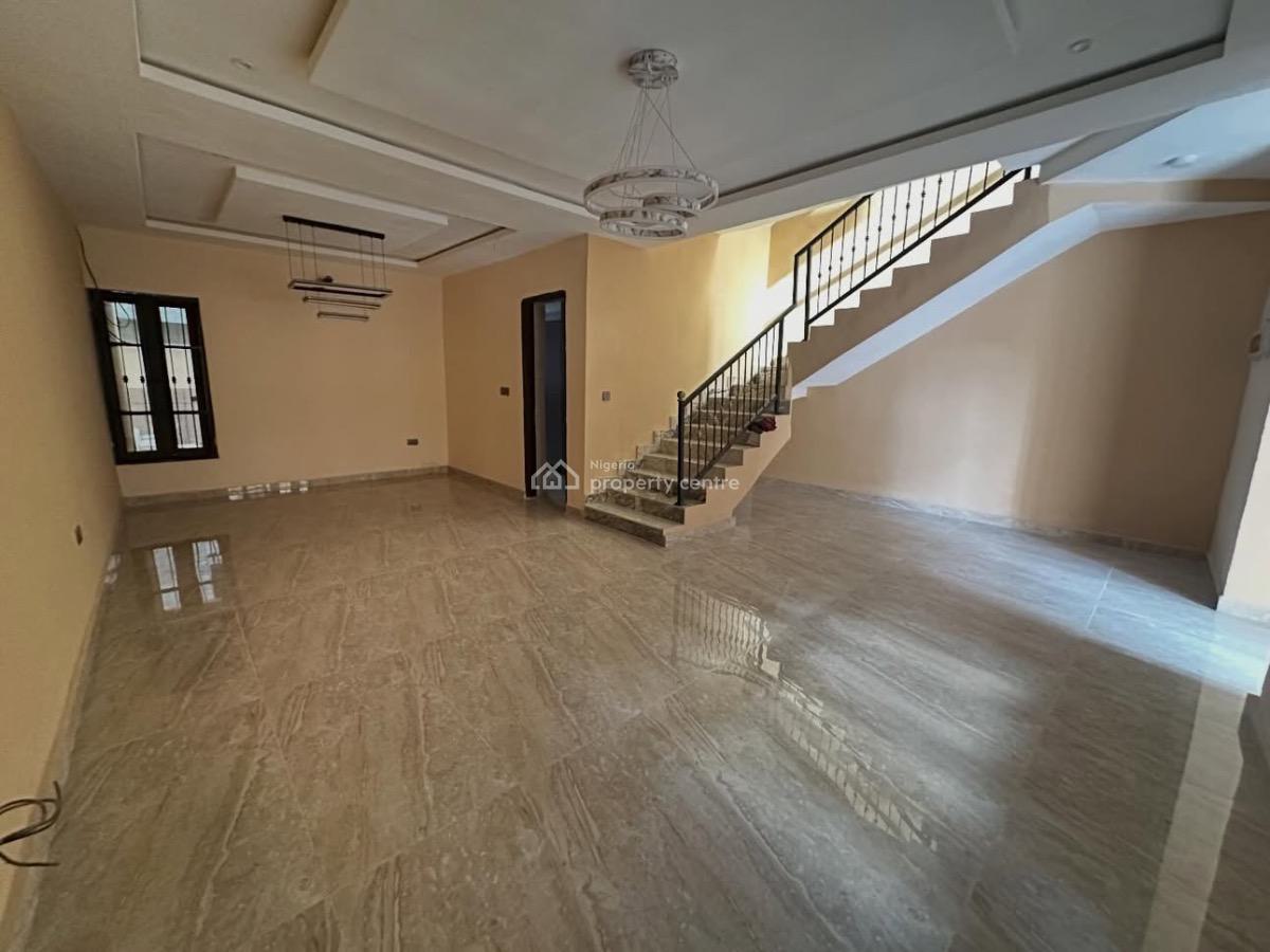 Elegant 4bedroom Terrace Duplex with 2 Living Rooms and a Bq, Katampe, Abuja, Terraced Duplex for Sale