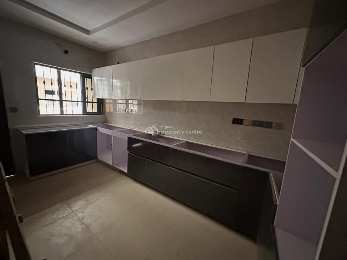 Elegant 4bedroom Terrace Duplex with 2 Living Rooms and a Bq, Katampe, Abuja, Terraced Duplex for Sale