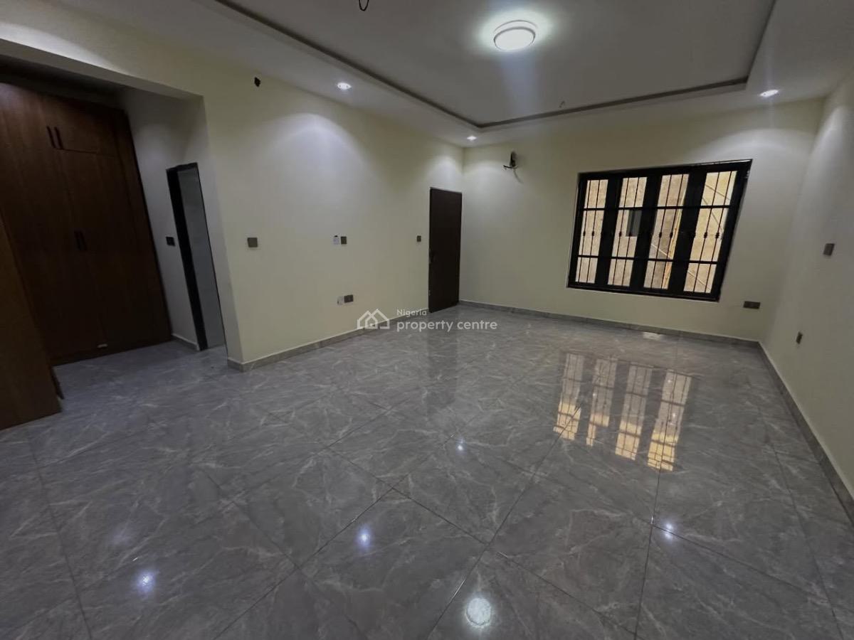 Elegant 4bedroom Terrace Duplex with 2 Living Rooms and a Bq, Katampe, Abuja, Terraced Duplex for Sale