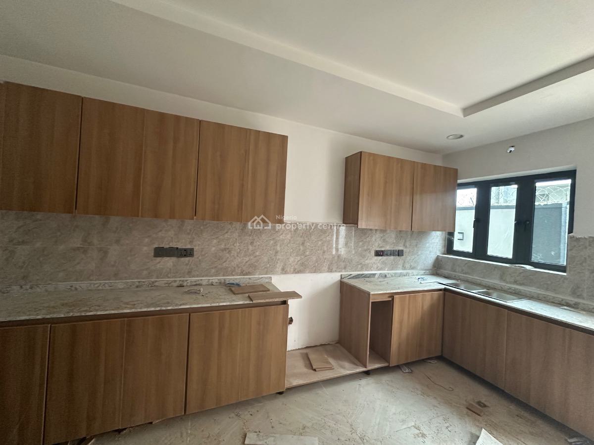 Brand New Corner Piece 5bedroom Terrace Duplex with Bq, Gilmor Tarred Road, Jahi, Abuja, Terraced Duplex for Sale