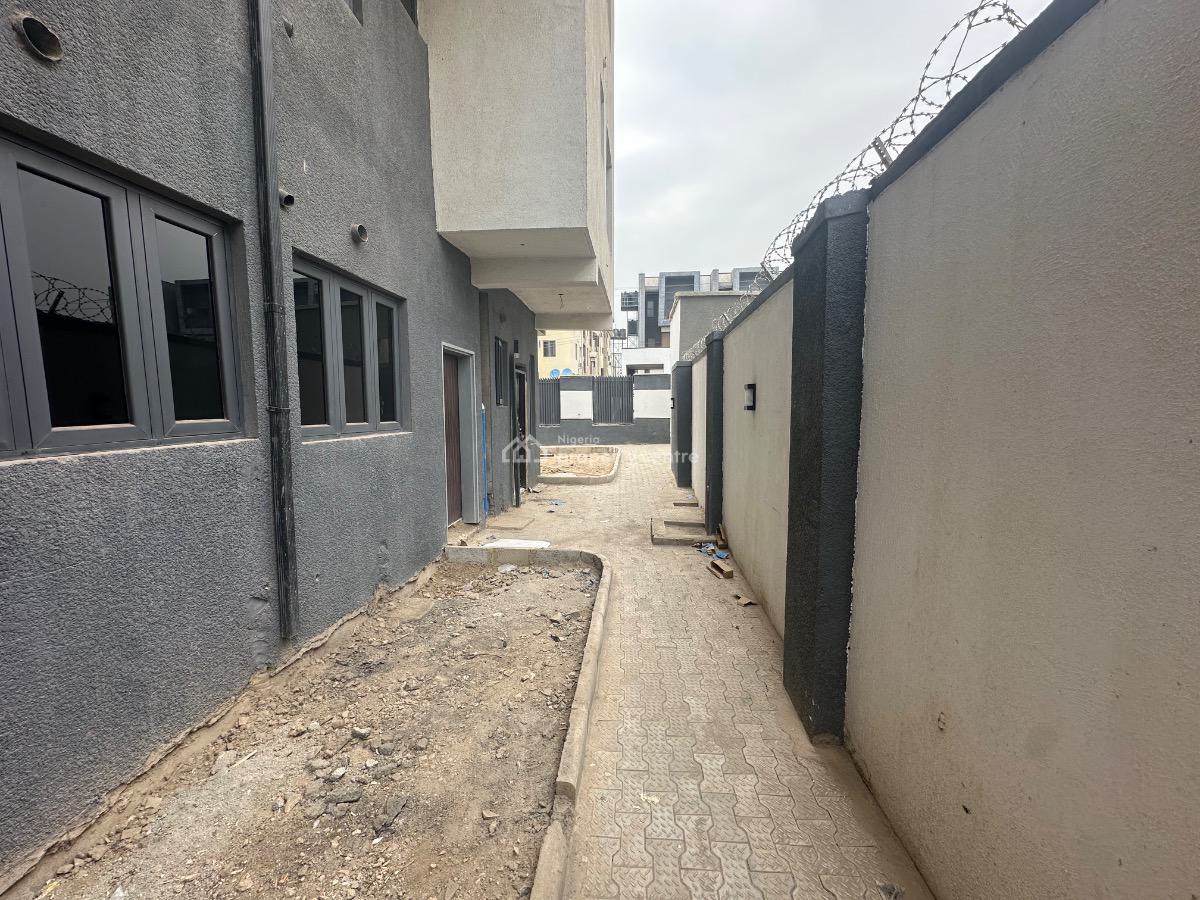 Brand New Corner Piece 5bedroom Terrace Duplex with Bq, Gilmor Tarred Road, Jahi, Abuja, Terraced Duplex for Sale