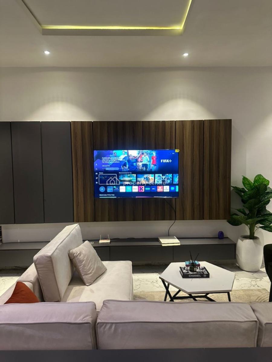 Spacious One Bedroom Apartment with Swimming Pool, Gym and Ps4, Chisco, Ikate, Ikate Elegushi, Lekki, Lagos, Flat / Apartment Short Let
