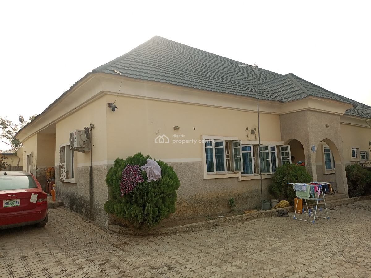 2 Units 2 Bedrooms Apartments, Navy Estate, Karshi, Abuja, Semi-detached Bungalow for Sale