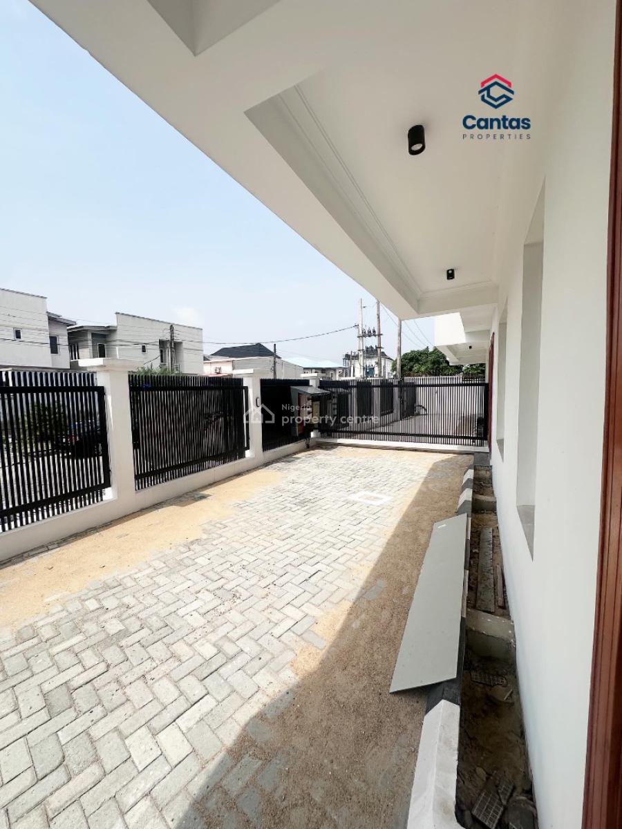 5 Bedroom Maisonette, Lekki Phase 1, Lekki, Lagos, House for Sale