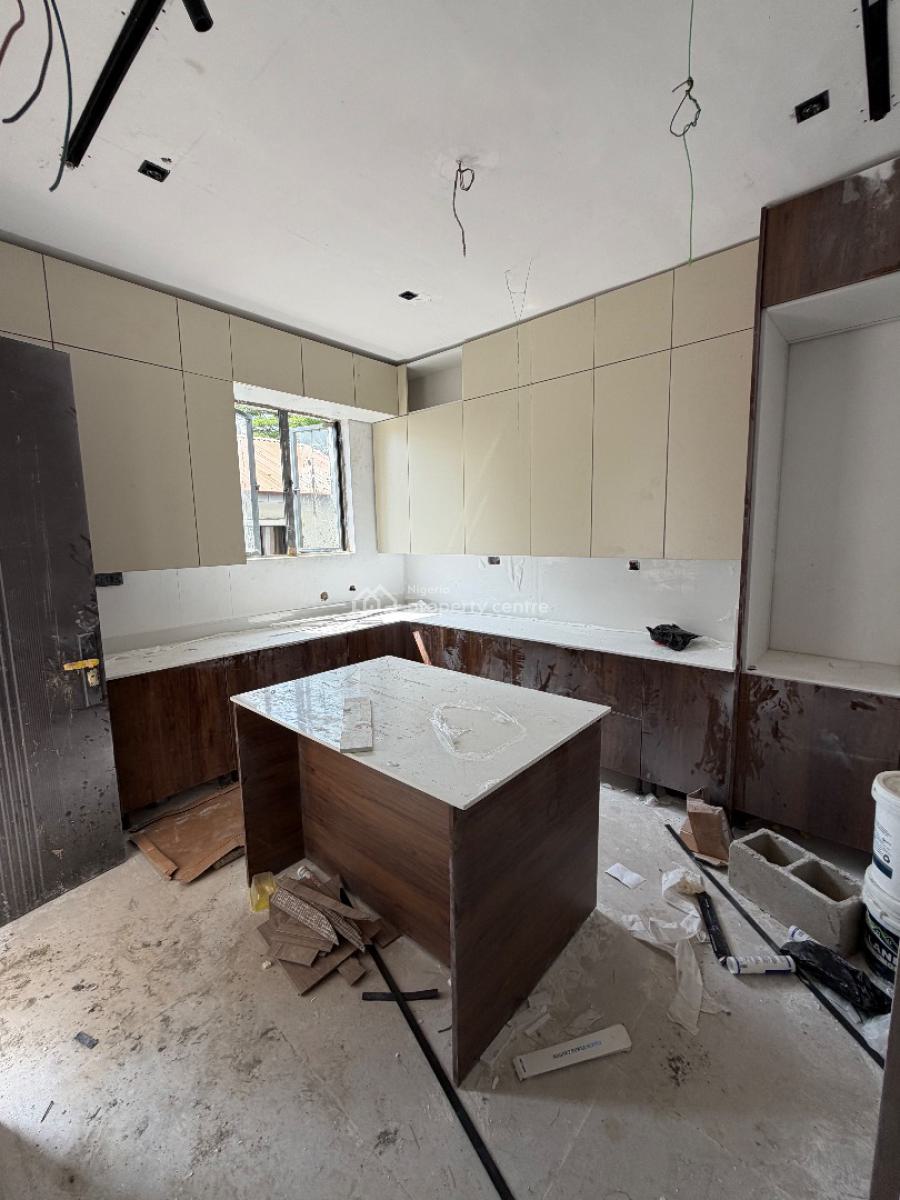 Spacious 5bedroom Fully Detached House with Bq, Ikoyi, Lagos, Detached Duplex for Sale