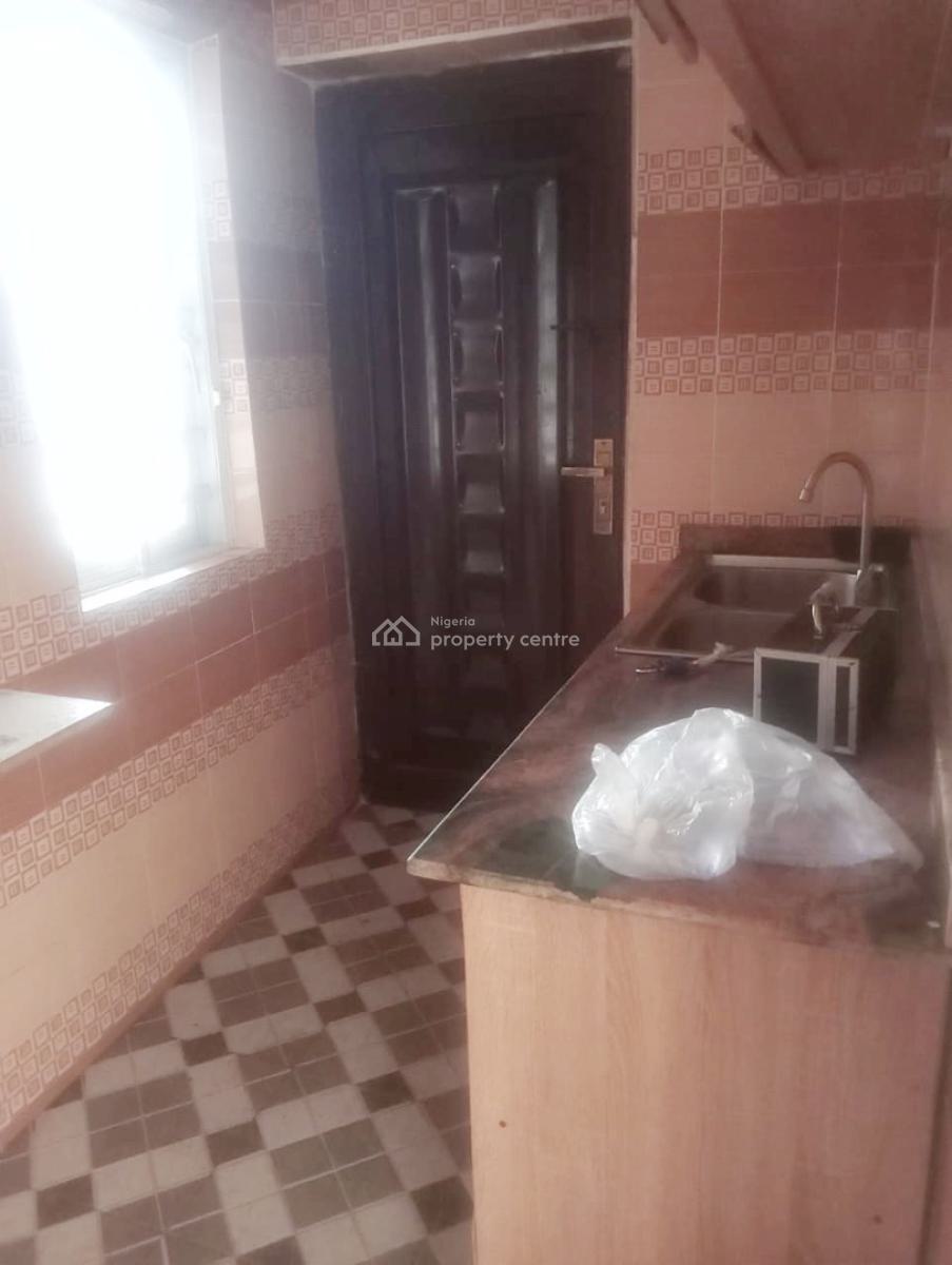 Luxury 2 Bedroom Flat, Gra Phase 1, Magodo, Lagos, Flat / Apartment for Rent