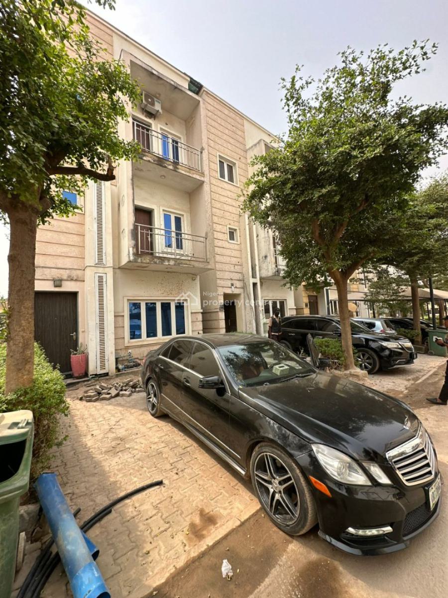 Clean and Spacious 4 Bedroom Terraced Duplex and Boys Quarter, Mabushi, Abuja, Terraced Duplex for Rent