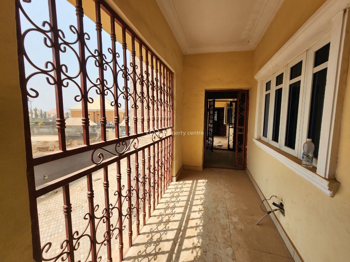 Exquisite, Spacious and Well Located 3 Bedroom Apartment at Dawaki Est, Dawaki, Gwarinpa, Abuja, Flat / Apartment for Sale