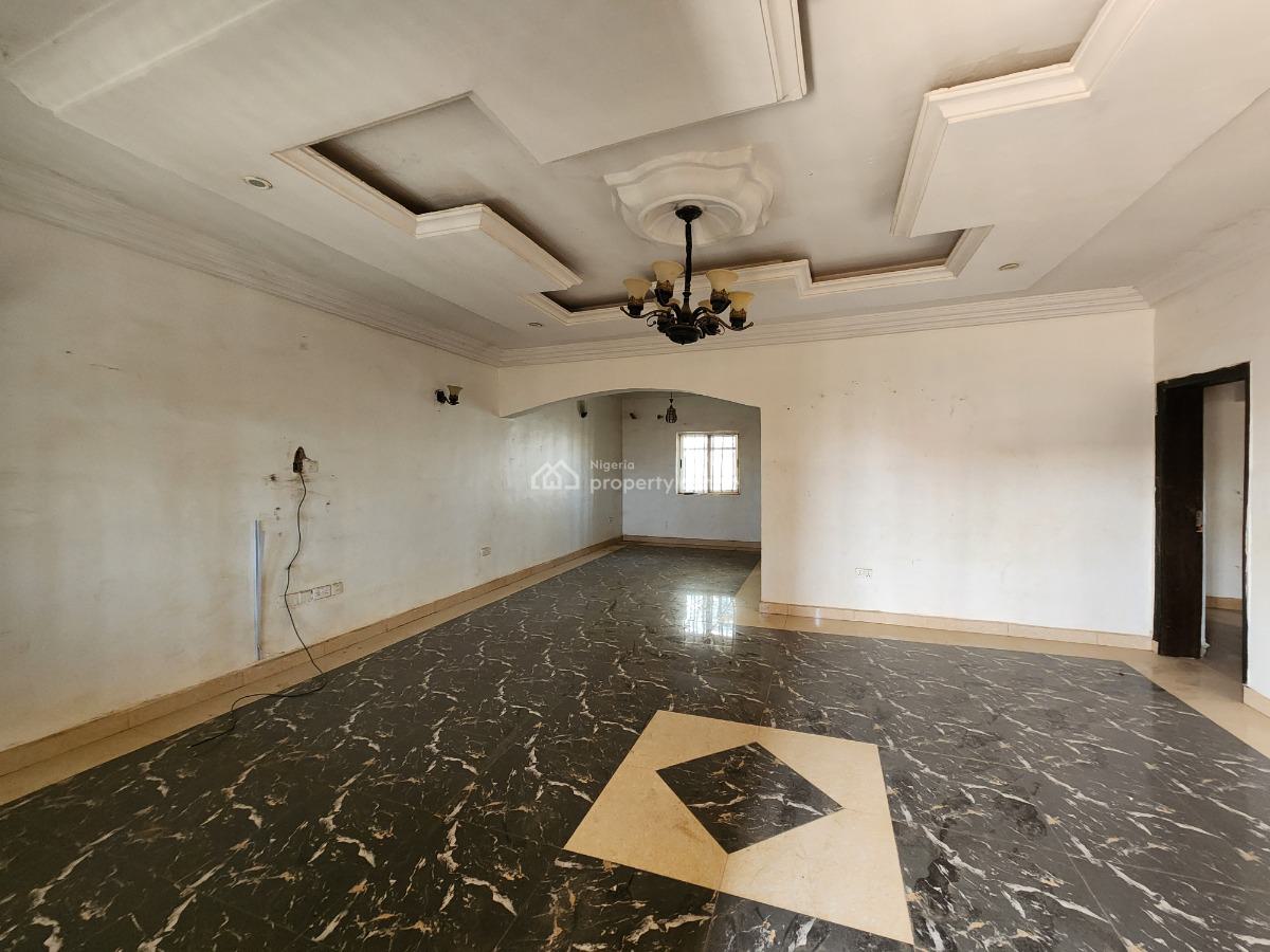 Exquisite, Spacious and Well Located 3 Bedroom Apartment at Dawaki Est, Dawaki, Gwarinpa, Abuja, Flat / Apartment for Sale