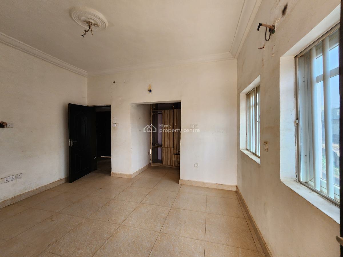Exquisite, Spacious and Well Located 3 Bedroom Apartment at Dawaki Est, Dawaki, Gwarinpa, Abuja, Flat / Apartment for Sale