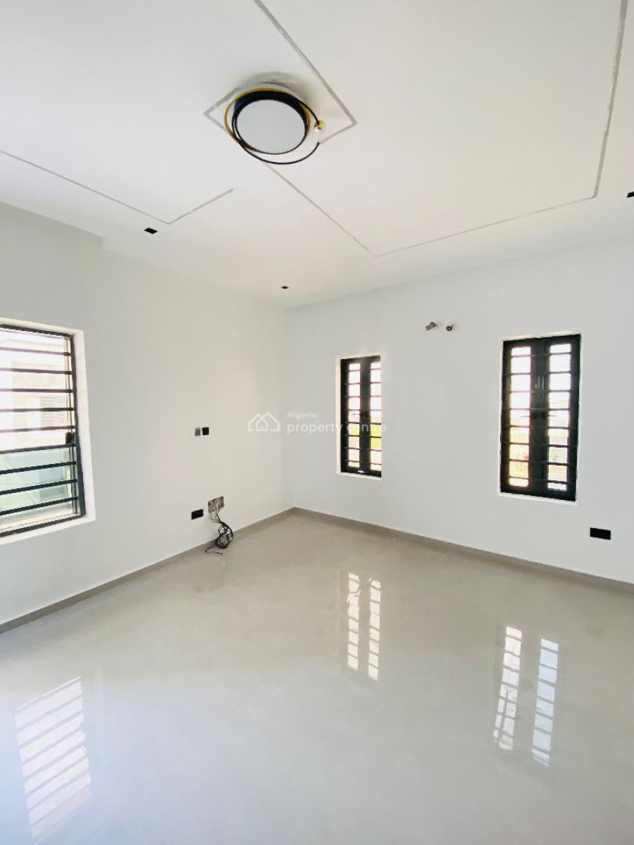 Spacious 4-bedroom Detached Home in a Serene Estate, Sangotedo, Ajah, Lagos, Detached Duplex for Sale