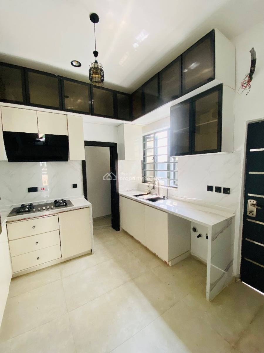 Spacious 4-bedroom Detached Home in a Serene Estate, Sangotedo, Ajah, Lagos, Detached Duplex for Sale
