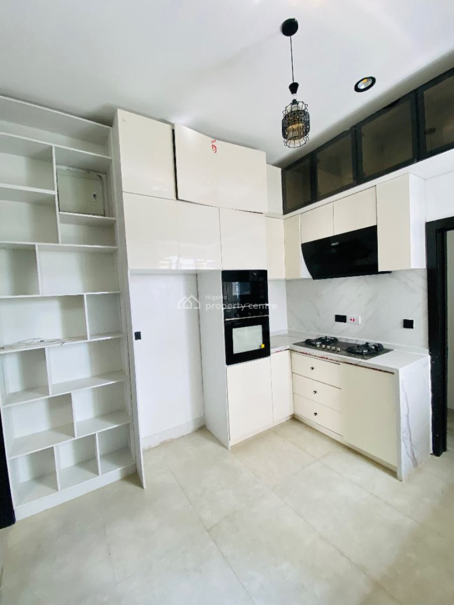 Spacious 4-bedroom Detached Home in a Serene Estate, Sangotedo, Ajah, Lagos, Detached Duplex for Sale