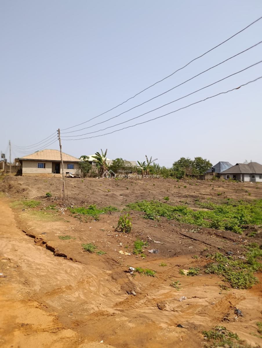 Plots of Land in a Well Developed Area, All Saints College Area, Agbofieti, Ologuneru, Ibadan, Oyo, Mixed-use Land for Sale