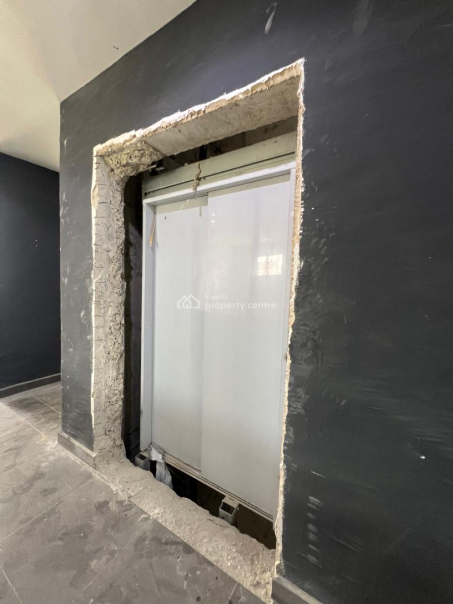 74sqm Shop Space, Orchid Road, Lekki, Lagos, Shop for Rent