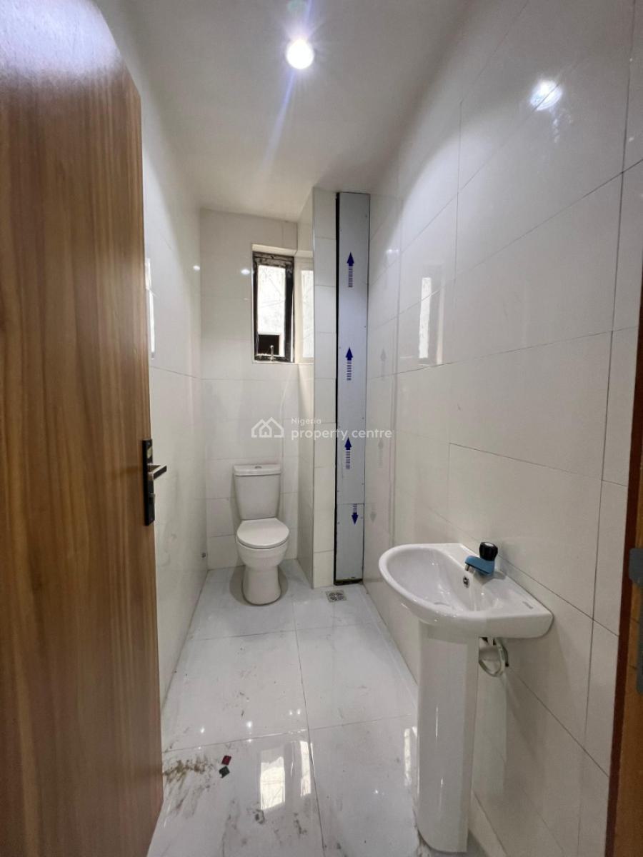 74sqm Shop Space, Orchid Road, Lekki, Lagos, Shop for Rent