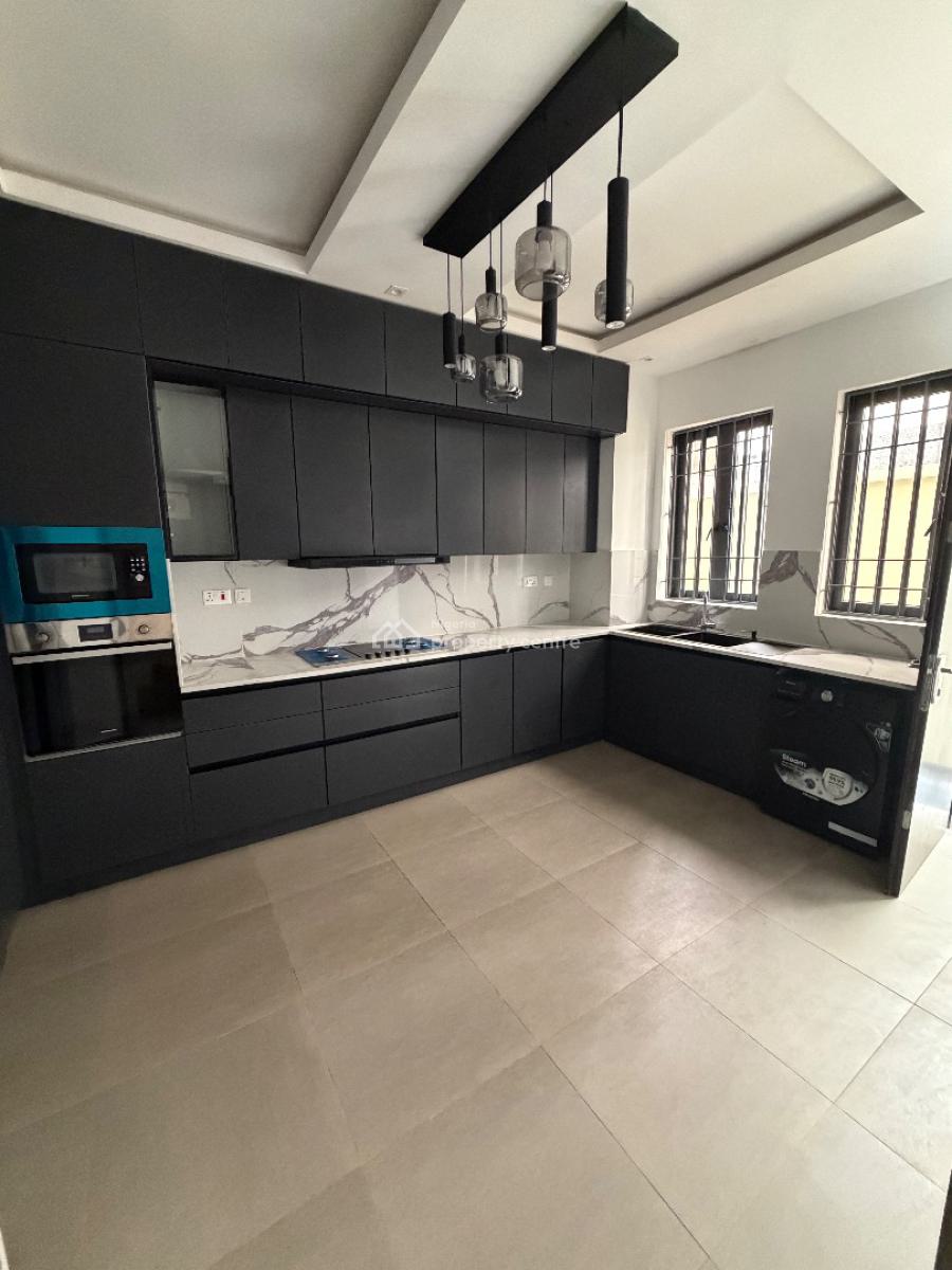 Newly Built 4bedroom Semi Detached House with Bq, Lekki Phase 1, Lekki, Lagos, Semi-detached Duplex for Rent